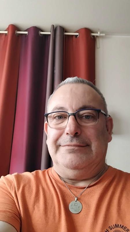 Thierry 54 ans Nantes