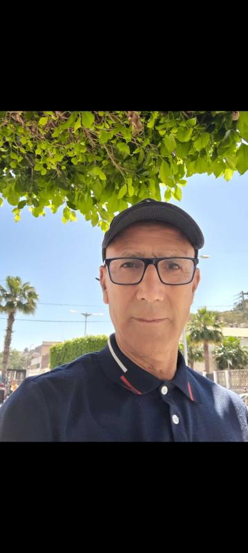 yanis 58 ans Meaux