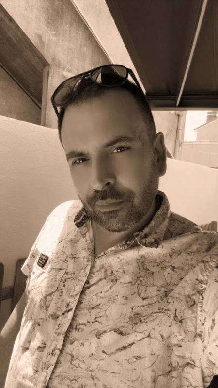 Julien 44 ans Bourg en Bresse