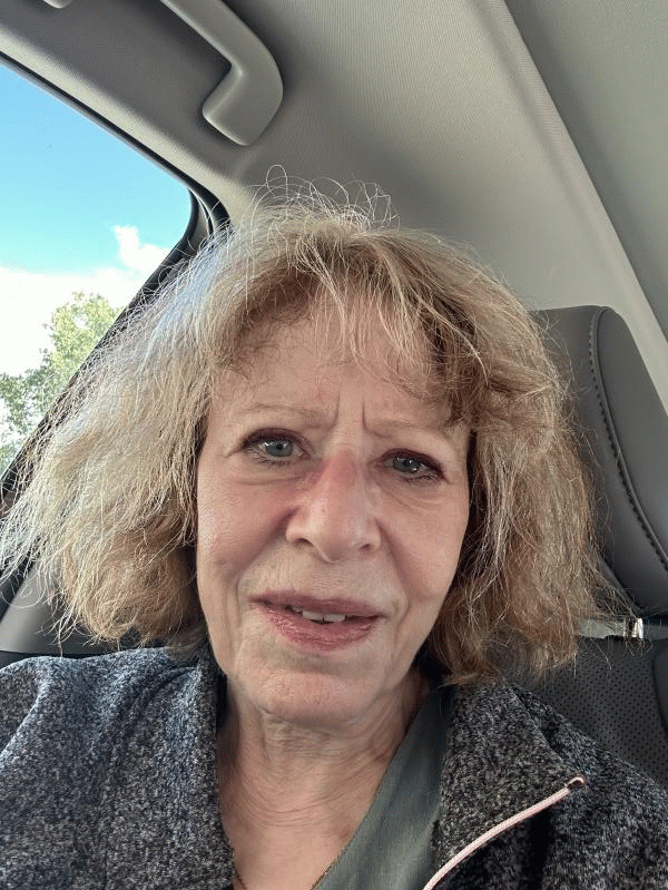 Lynnie 74 ans paris 15eme arrondissement