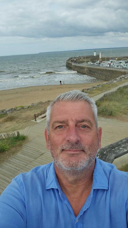 steve 52 ans Neuves Maisons