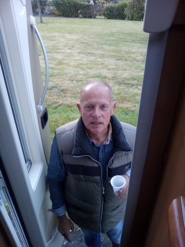 Philippe  62 ans Plescop