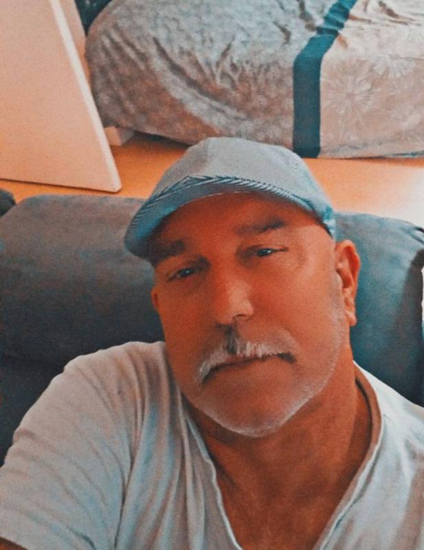 jul71 54 ans Pluneret