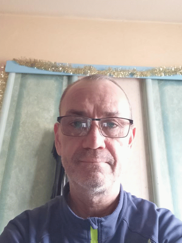 Tony 54 ans Chartres