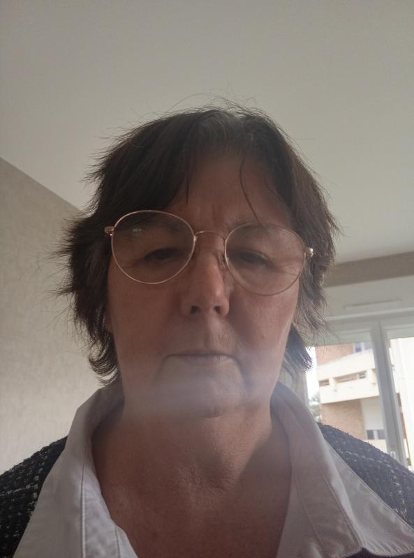 Jojo  62 ans Caen
