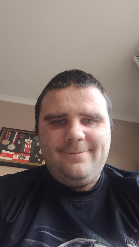 Dylan 26 ans Hellemmes Lille