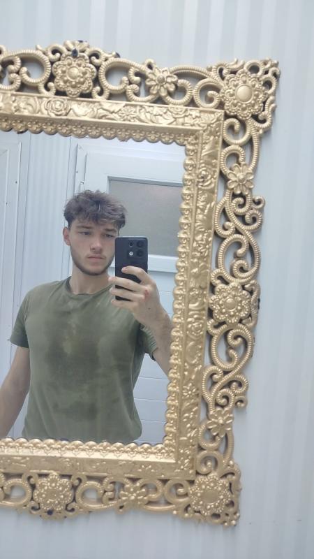 Bryan 24 ans Maisons Laffitte