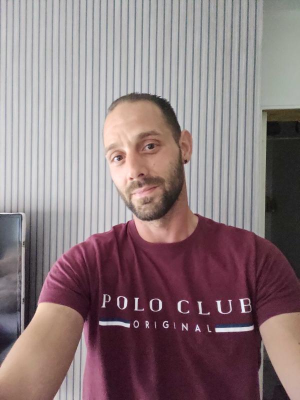 david 41 ans Saint Cyr l'École