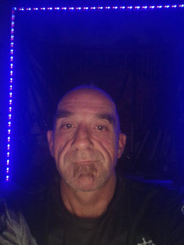 fabien 51 ans Compiègne