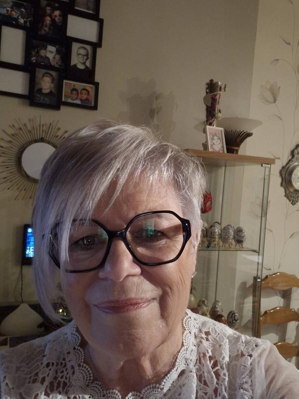 zette 72 ans La Chapelle sous Dun