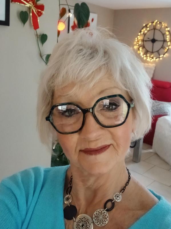 Clara 70 ans Attignéville