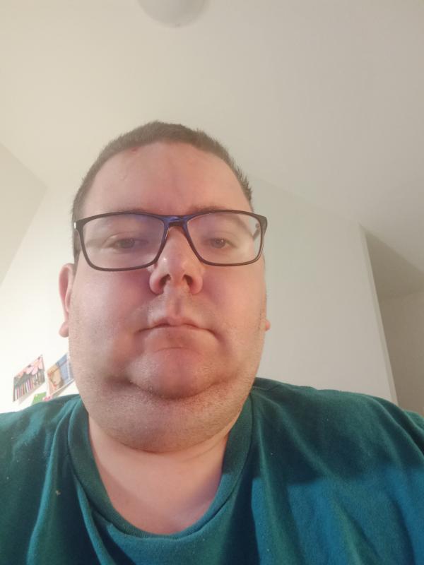 Tophe  32 ans Nantes