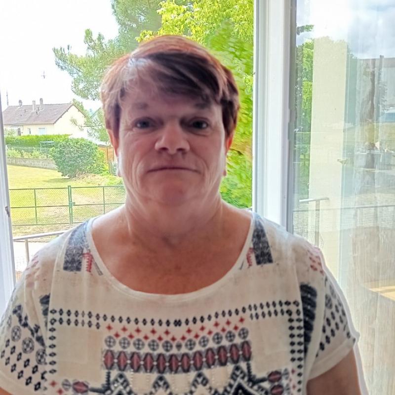 pascale 18 ans Nogent le Rotrou