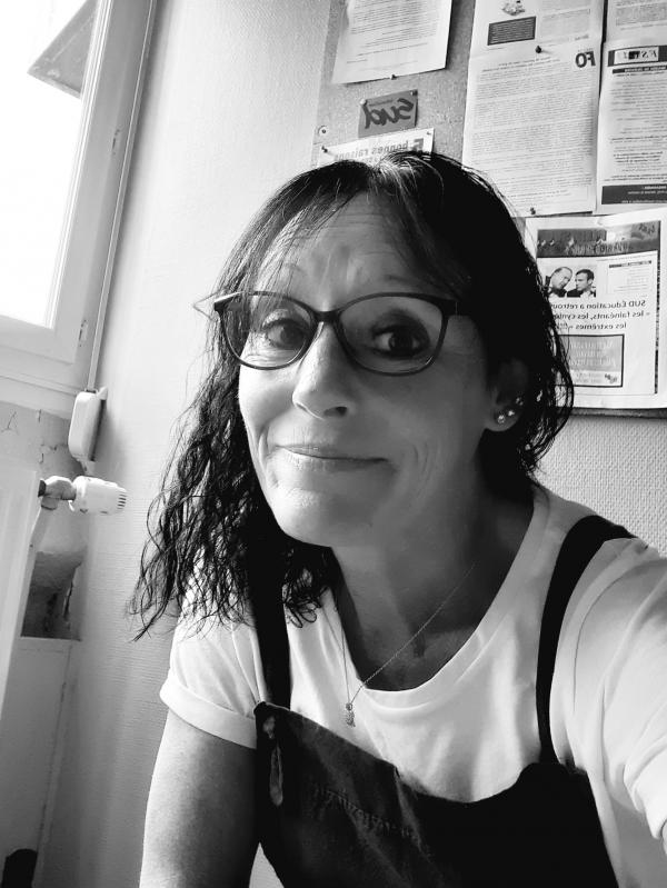 Prunelle 54 ans Bignan