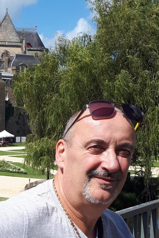 lexa 65 ans Sully sur Loire