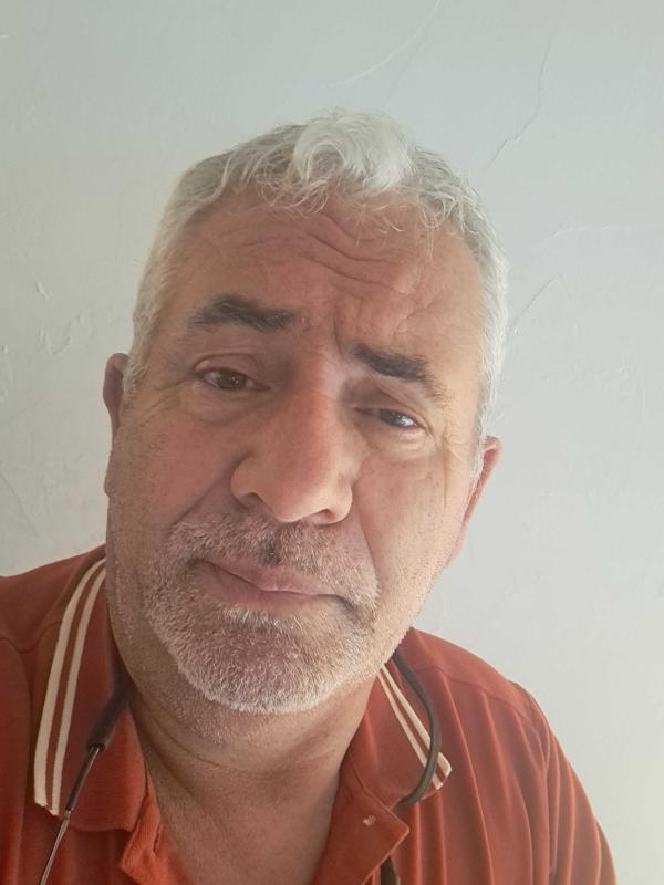 Jean 61 ans Le Pian Médoc