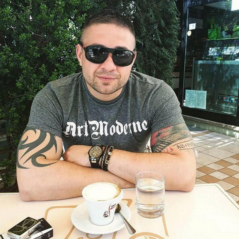 Christian  49 ans Homécourt