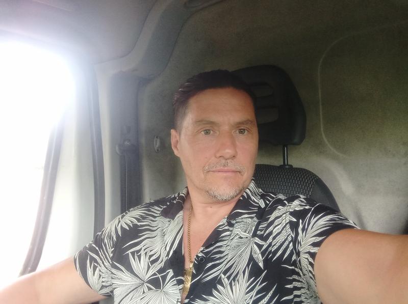 Diego  49 ans Rennes