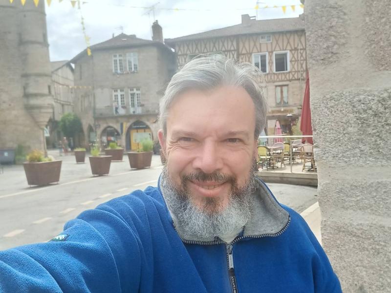 David Pleyel 53 ans Magny le Hongre