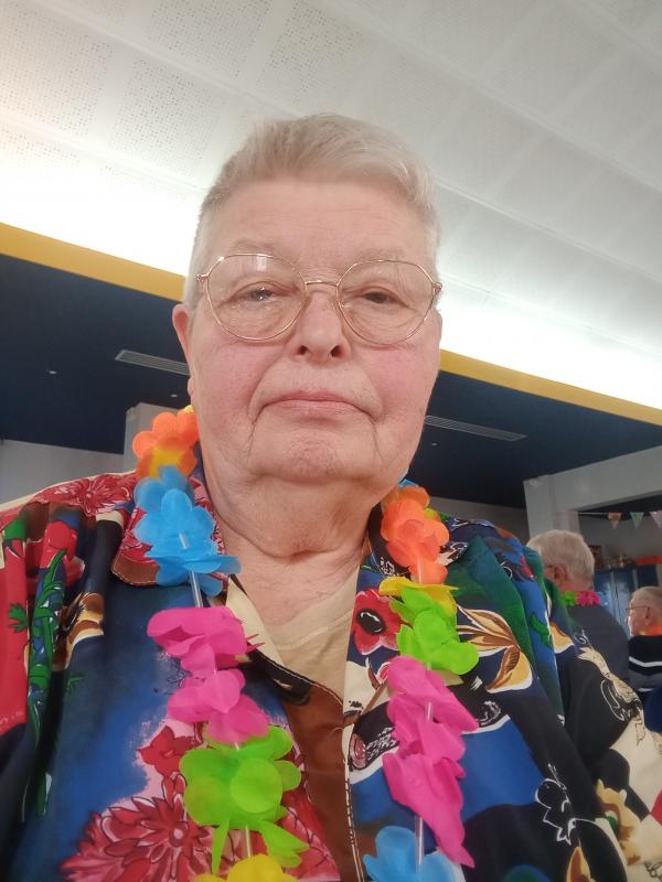 Maryse Megane 76 ans Dieppe