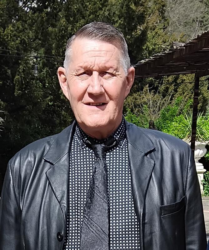 Patrick 66 ans Peypin