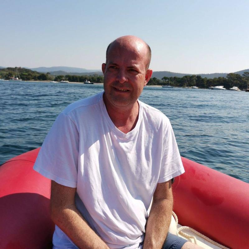 Thomas 53 ans Le Creusot