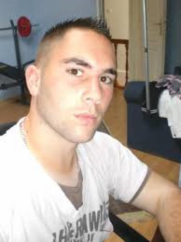 sylvain loulou 33 ans Éve