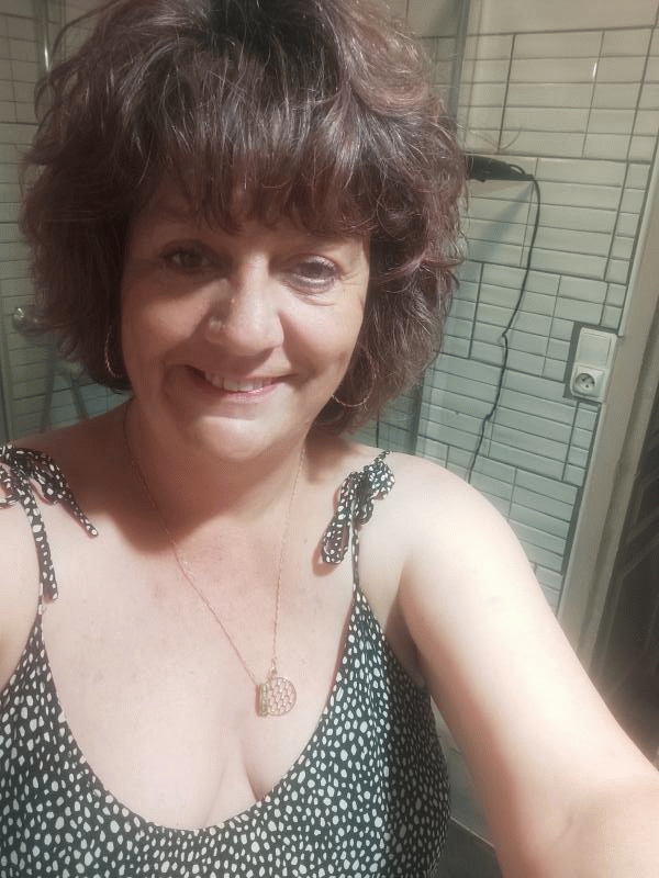 Flo 53 ans Saint Michel