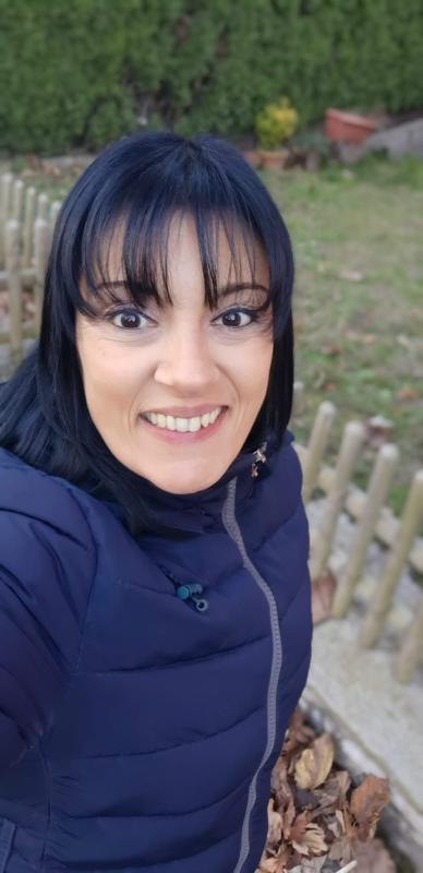 Stephanie 32 ans Paris