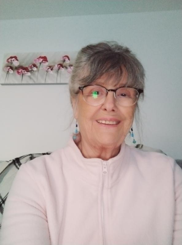 JACQUELINE  77 ans Luzinay