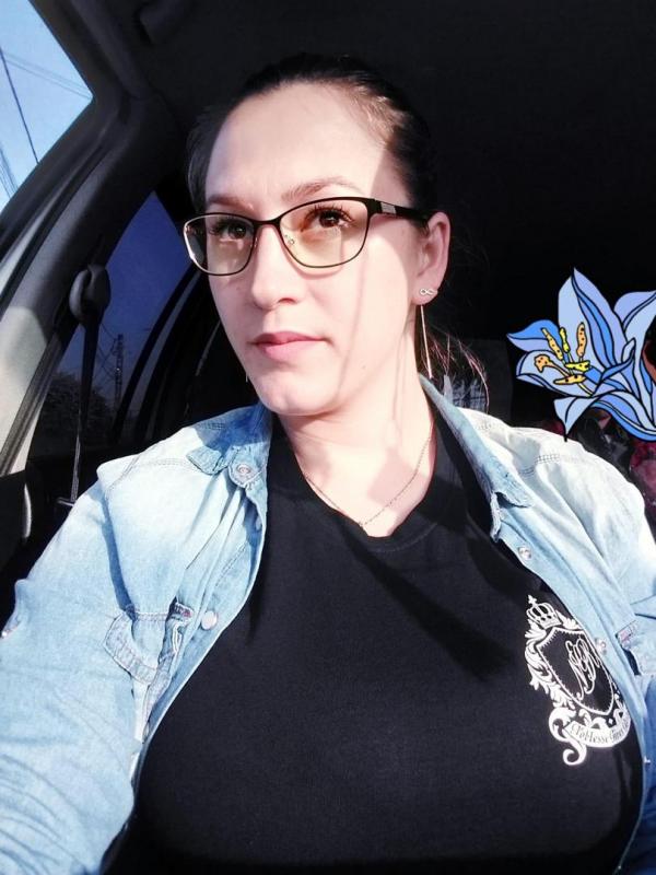 louise 34 ans Nantes