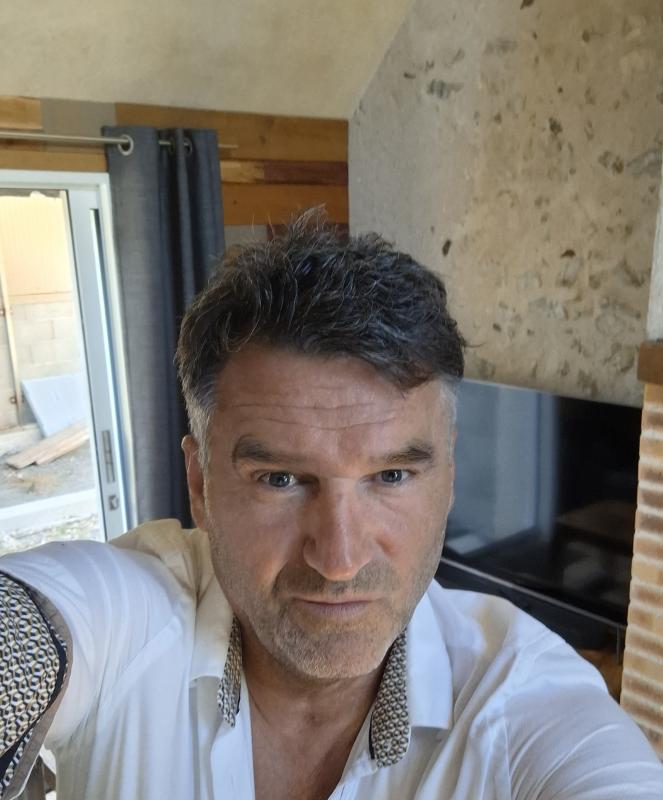 Antoine  59 ans Châteauroux