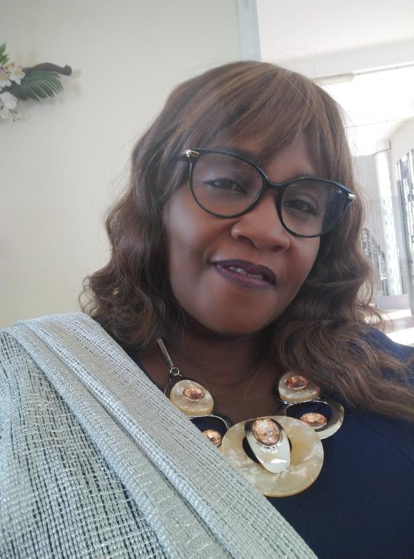 Leonelle  58 ans Chelles