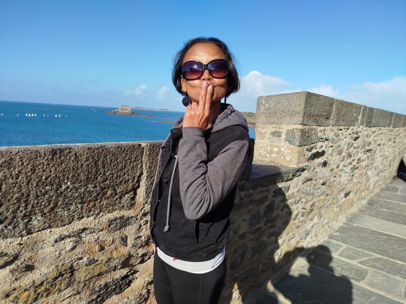 Lyne  47 ans La Bouillie