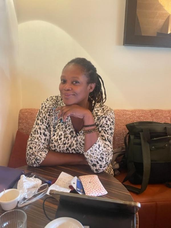 Lola 49 ans Bordeaux