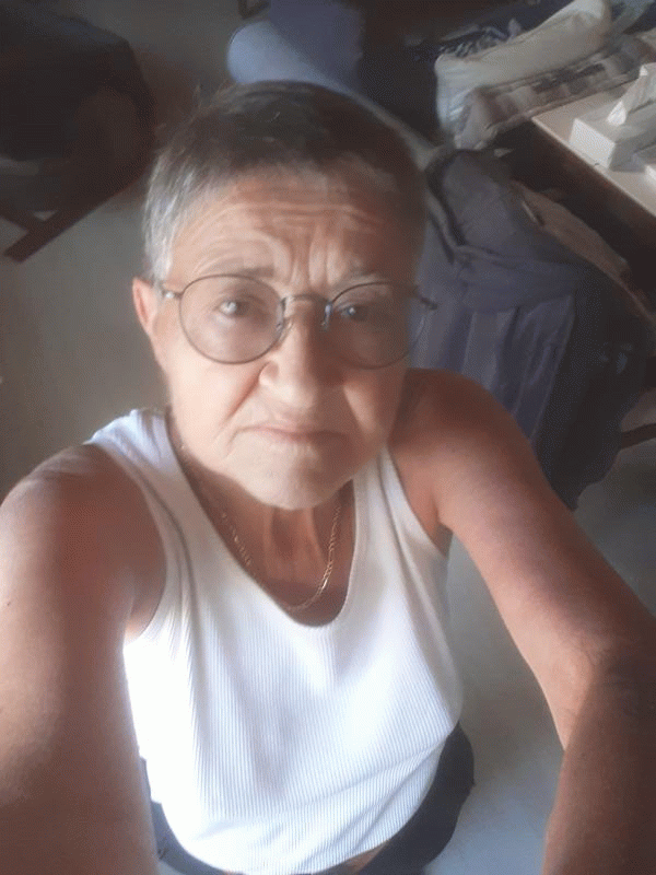 Marie  74 ans Nay Bourdettes
