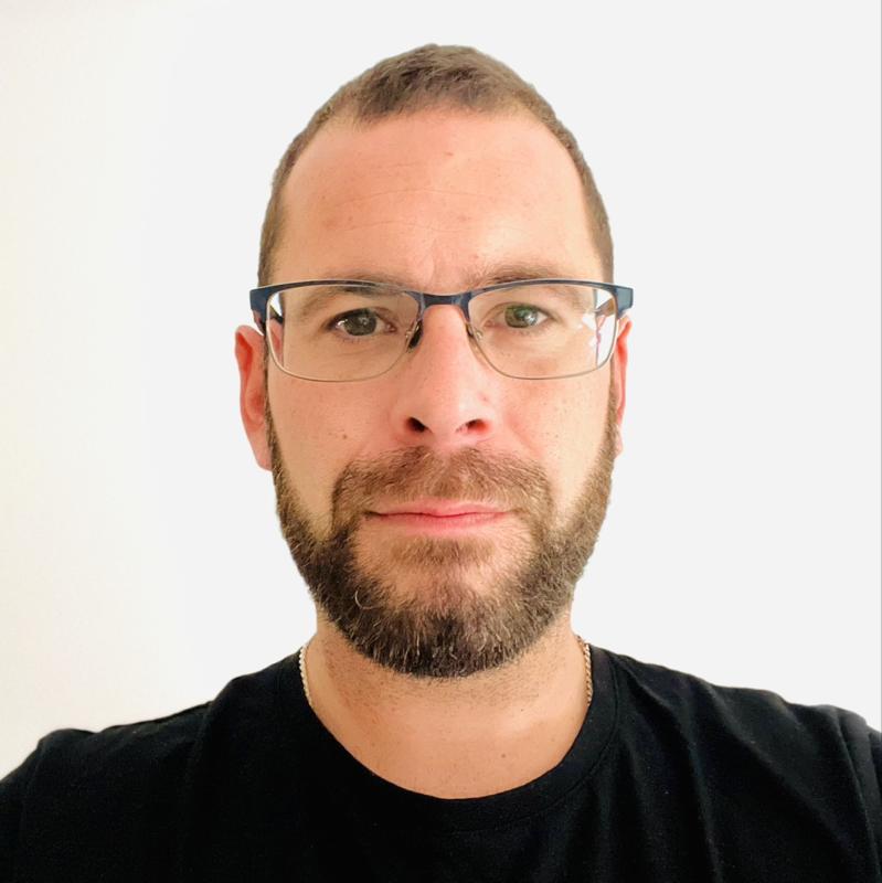 jonatan 38 ans Salses le Château