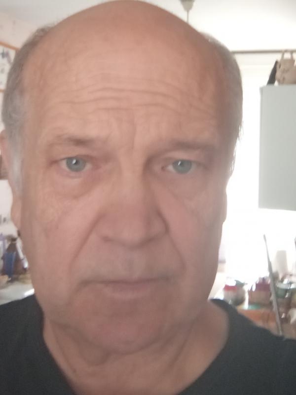 Patrick  62 ans Auby