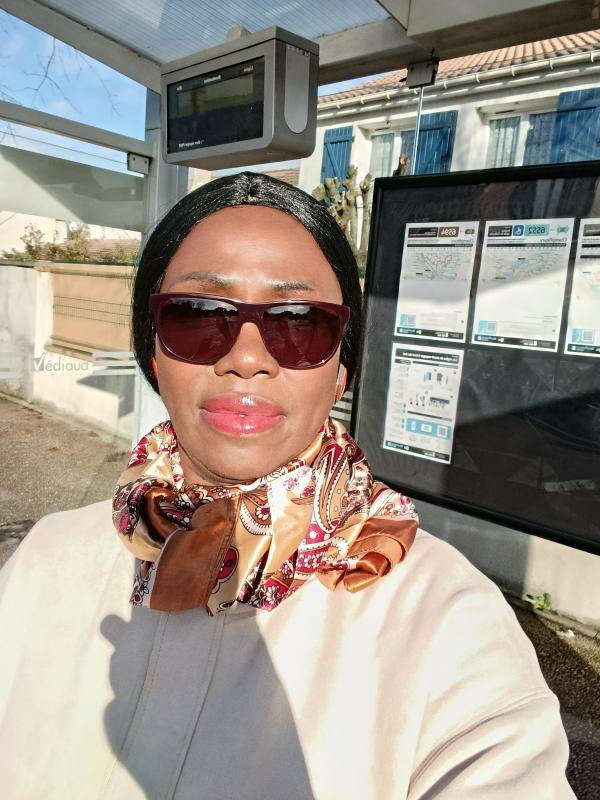 la tigresse  44 ans Saint Germain en Laye