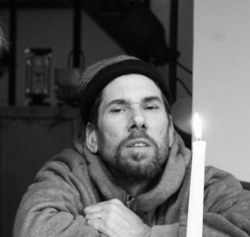 Kévin  40 ans Joué sur Erdre