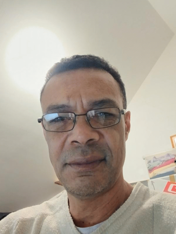 Etienne 56 ans Rennes