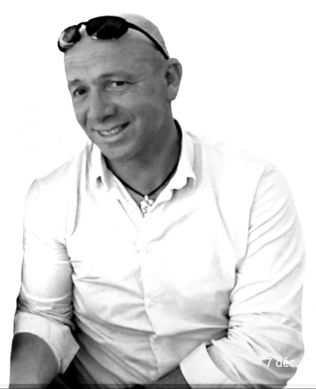 Eric 56 ans Arbusigny