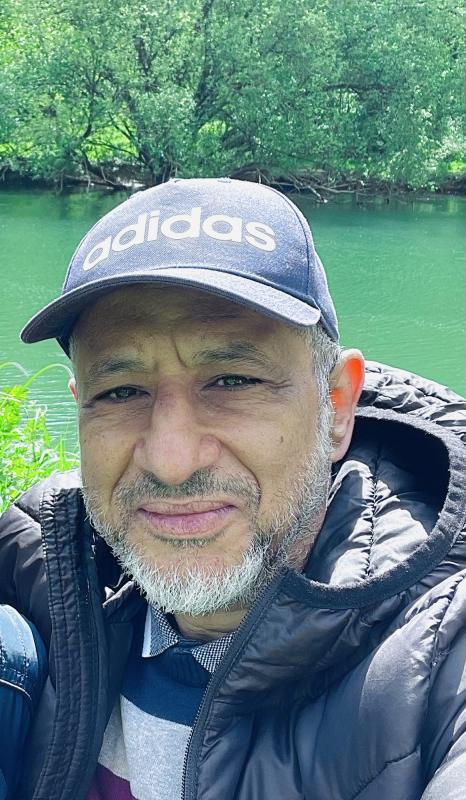 Nasser 55 ans Poitiers