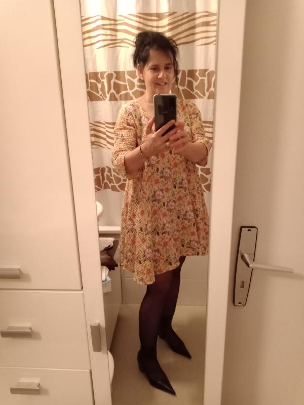 Nela  58 ans Bayonne