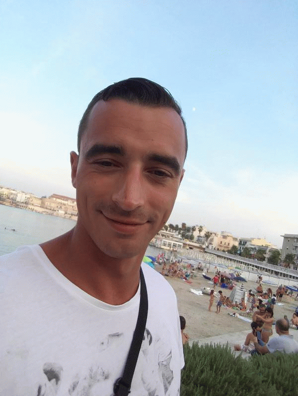 Fraaanceeesco 34 ans Béziers