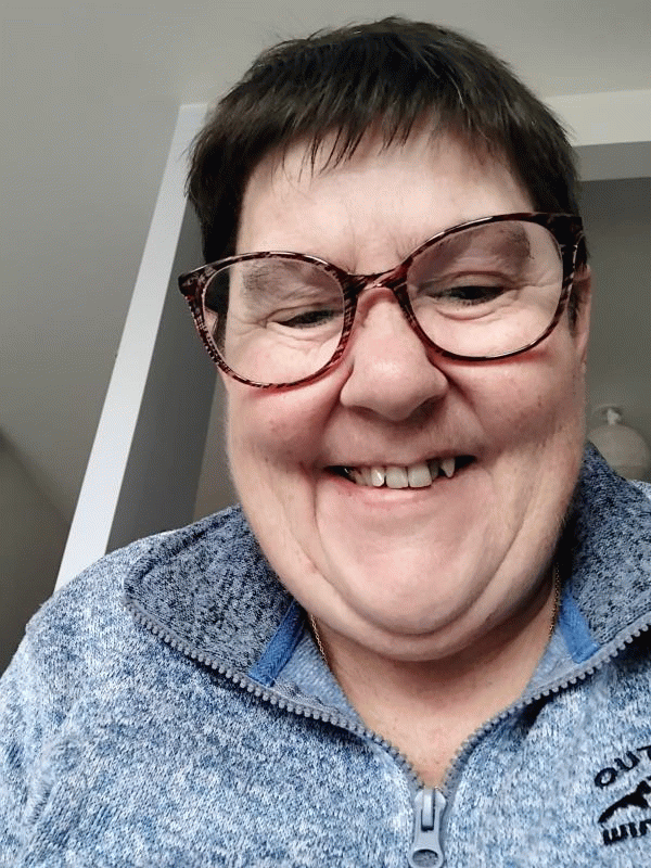 Mylene  56 ans Saint Symphorien de Lay