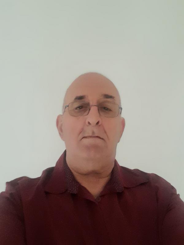 Pierro  66 ans Avignon