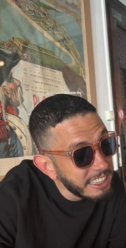 Dzdurzidan 18 ans Laval