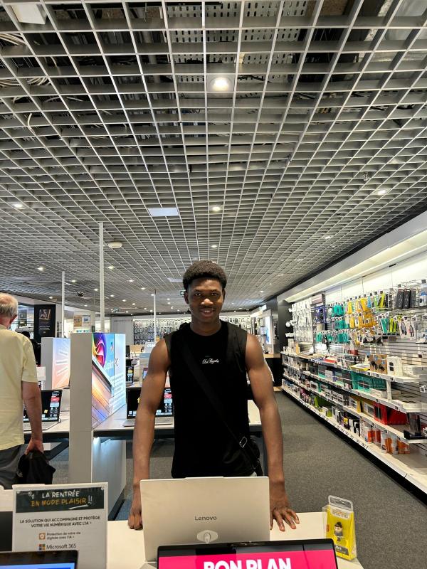 Macire  18 ans Nantes