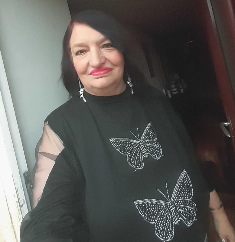 Sylvie 60 ans Cours la Ville